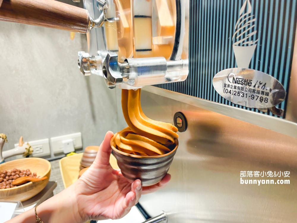 鍋泰山大里店｜大里森林系南洋火鍋，最低328元起，近40種食材無限吃到飽！