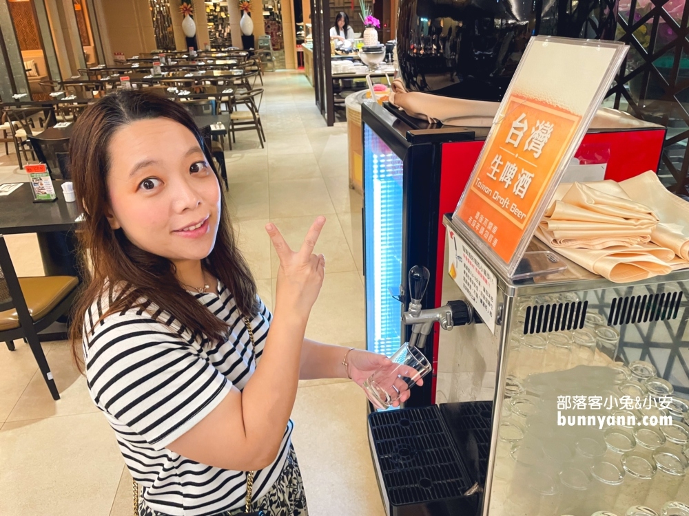 馥麗飯店御品百匯廳自助餐開箱，啤酒、螃蟹、生魚片、壽司吃到飽