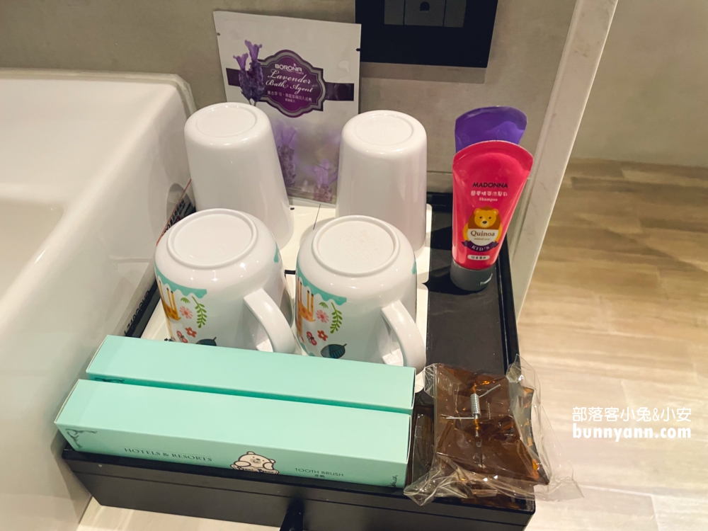 嘉義【棒棒積木飯店】親子遊戲區、電動車跑道與各種風格的主題房