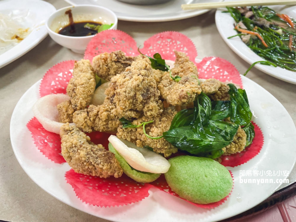 漁港裡的公道海鮮店！新北友信海鮮餐廳新鮮又實在