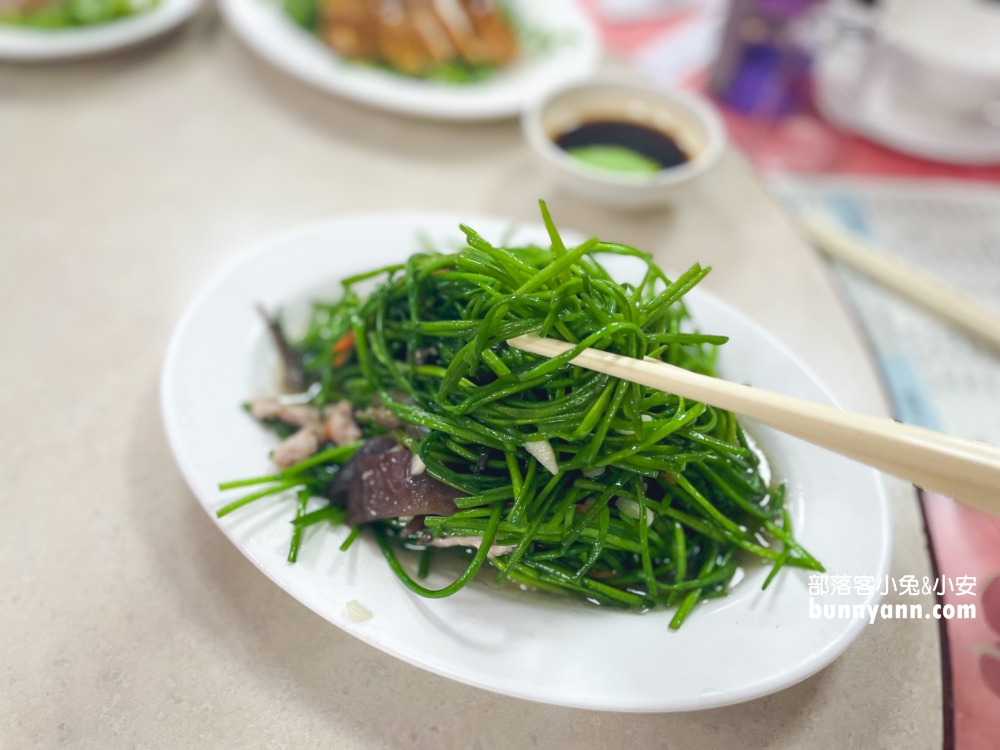 漁港裡的公道海鮮店！新北友信海鮮餐廳新鮮又實在