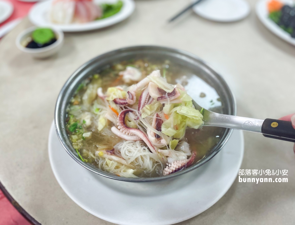 漁港裡的公道海鮮店！新北友信海鮮餐廳新鮮又實在