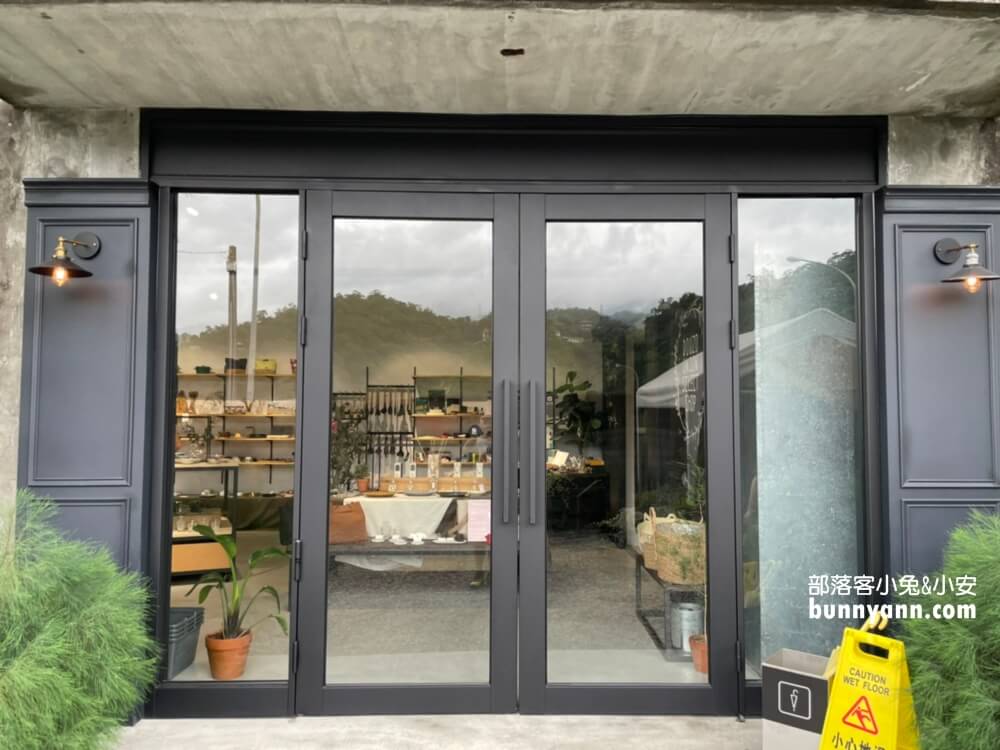 宜蘭礁溪逗走複合創意空間，戶外野餐耍廢地點，美味窯烤PIZZA必點