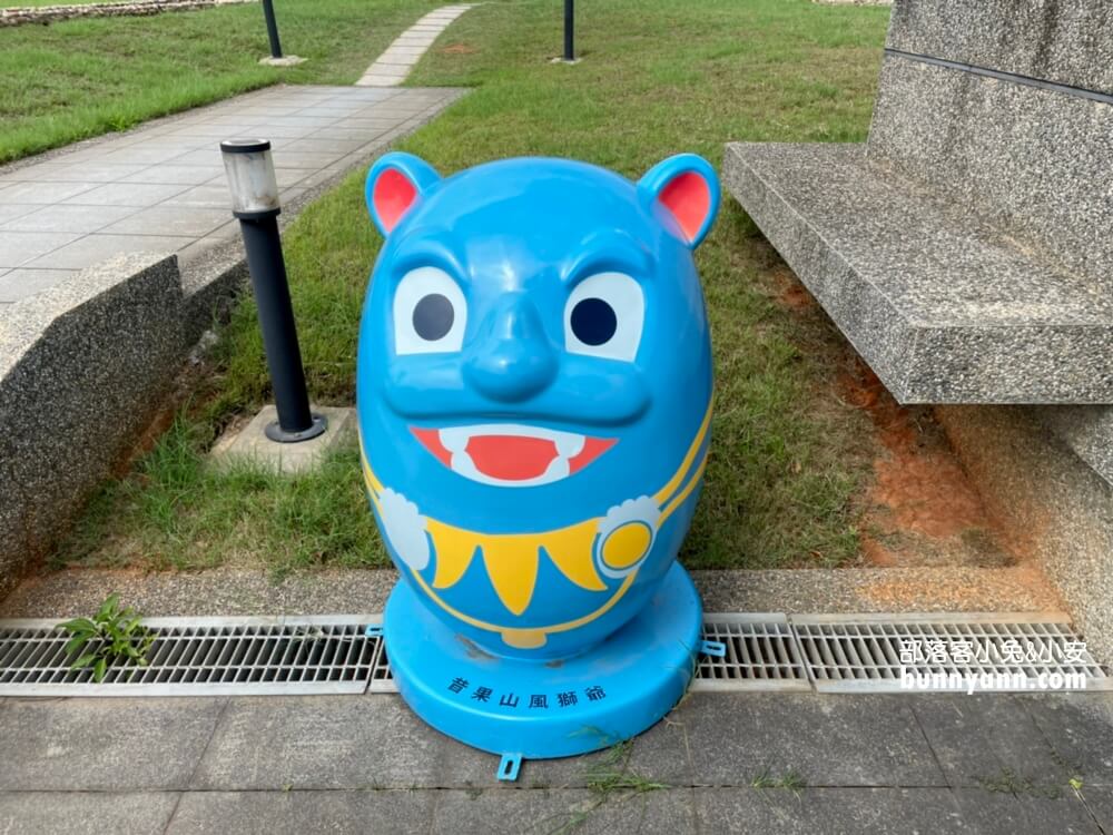 金門景點》金門酒廠金寧門市，來金門必訪指標景點，免門票試喝金門高粱很可以