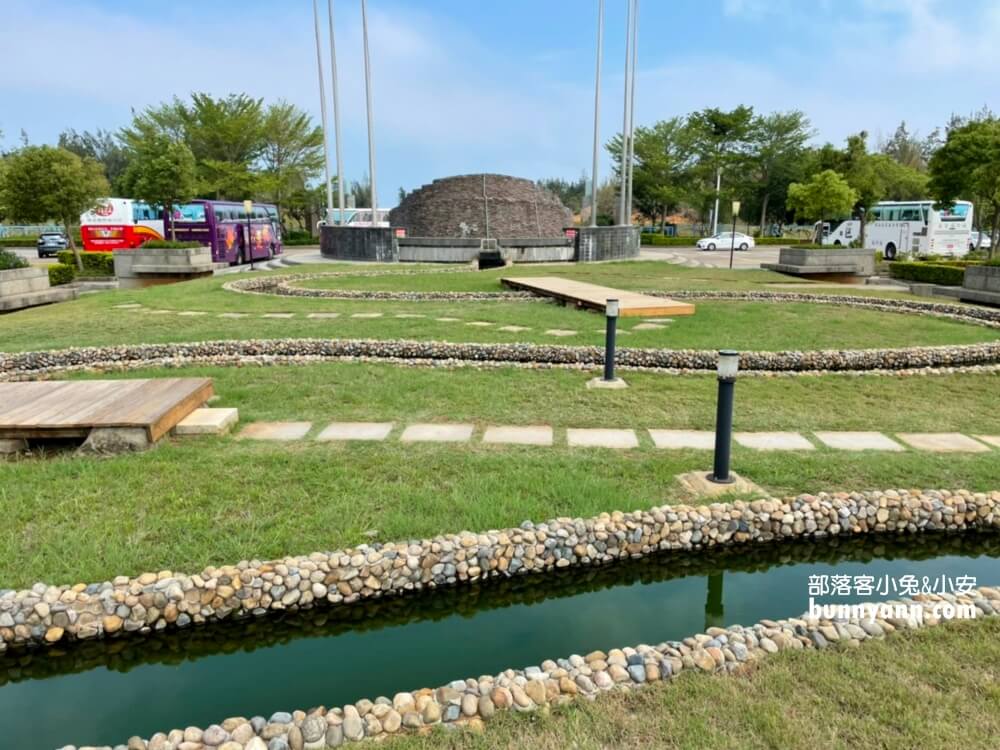 金門景點》金門酒廠金寧門市，來金門必訪指標景點，免門票試喝金門高粱很可以