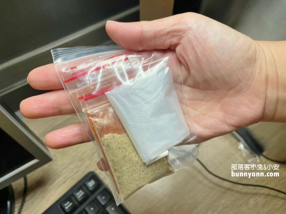 基隆美食》老司雞炸全雞專賣店，浮誇炸全雞脆皮又多汁，美味上桌給你看