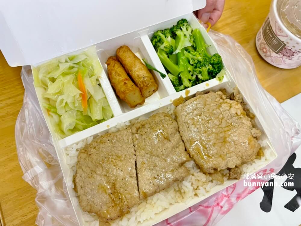 彰化美食》隱藏版！福井鐵道文物館，道地鐵路排骨便當好好吃