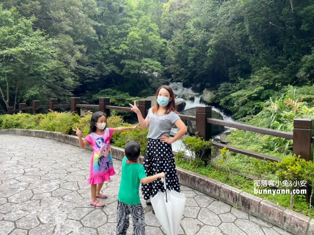 三峽【滿月圓國家森林遊樂區】來回兩小時輕鬆走賞瀑步道，停車資訊整理