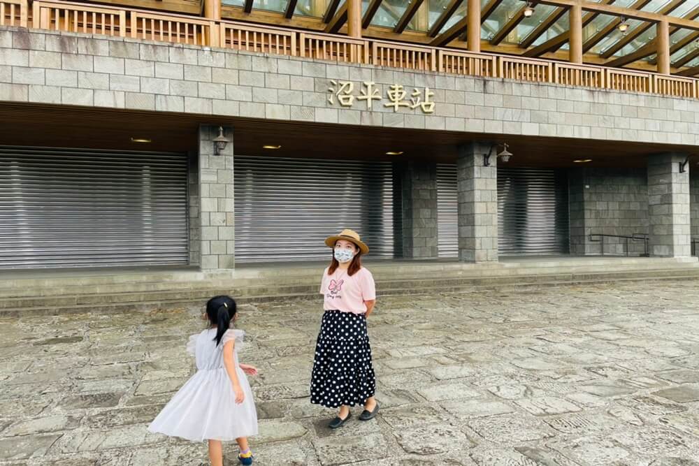 阿里山【姊妹潭】有著夢幻湖景秘境，沼平車站下車步行15分鐘。