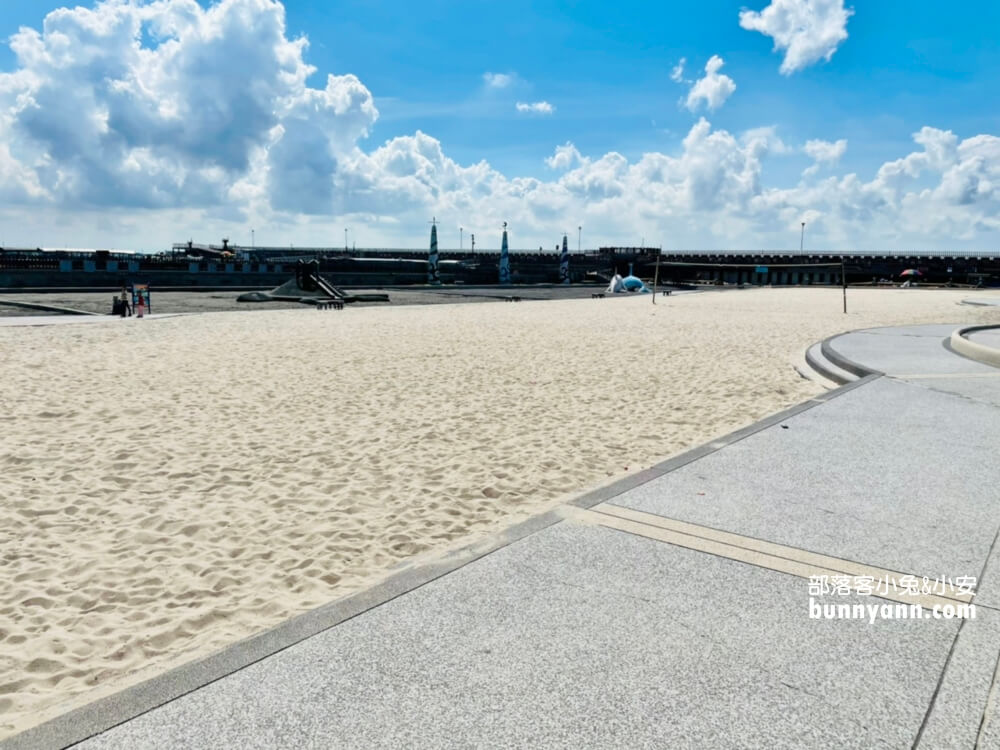 嘉義【東石漁人碼頭】愛琴海異國建築、彩色蚵殼屋、海豚隧道一日遊