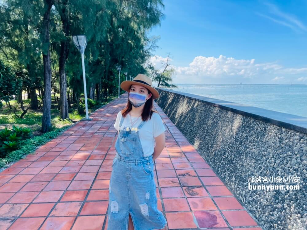 嘉義【東石漁人碼頭】愛琴海異國建築、彩色蚵殼屋、海豚隧道一日遊