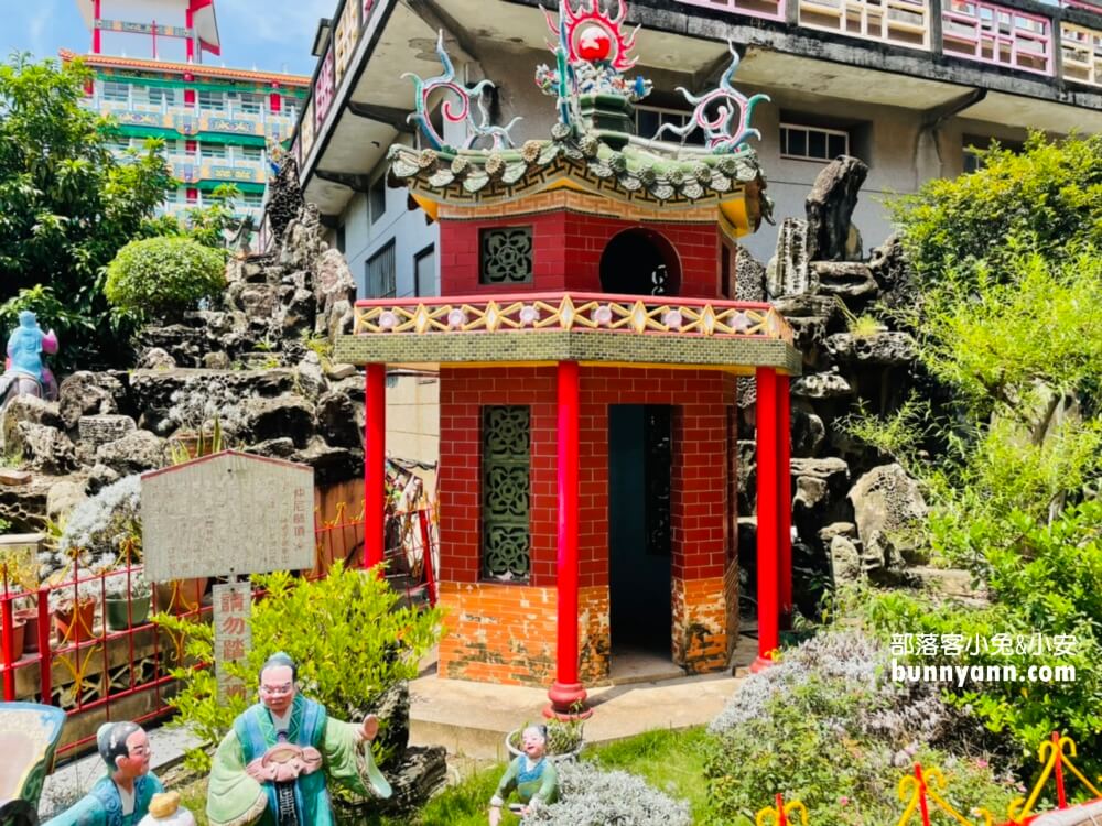 台南【麻豆代天府】刺激挑戰滾輪溜滑梯，還有驚悚地獄場景等你來玩
