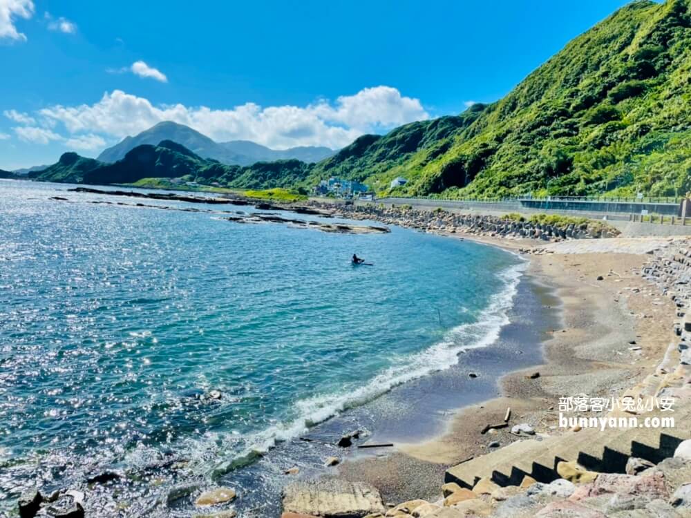 基隆【望海巷跨海景觀橋】朝向大海的步道，來回30分鐘輕鬆走完。
