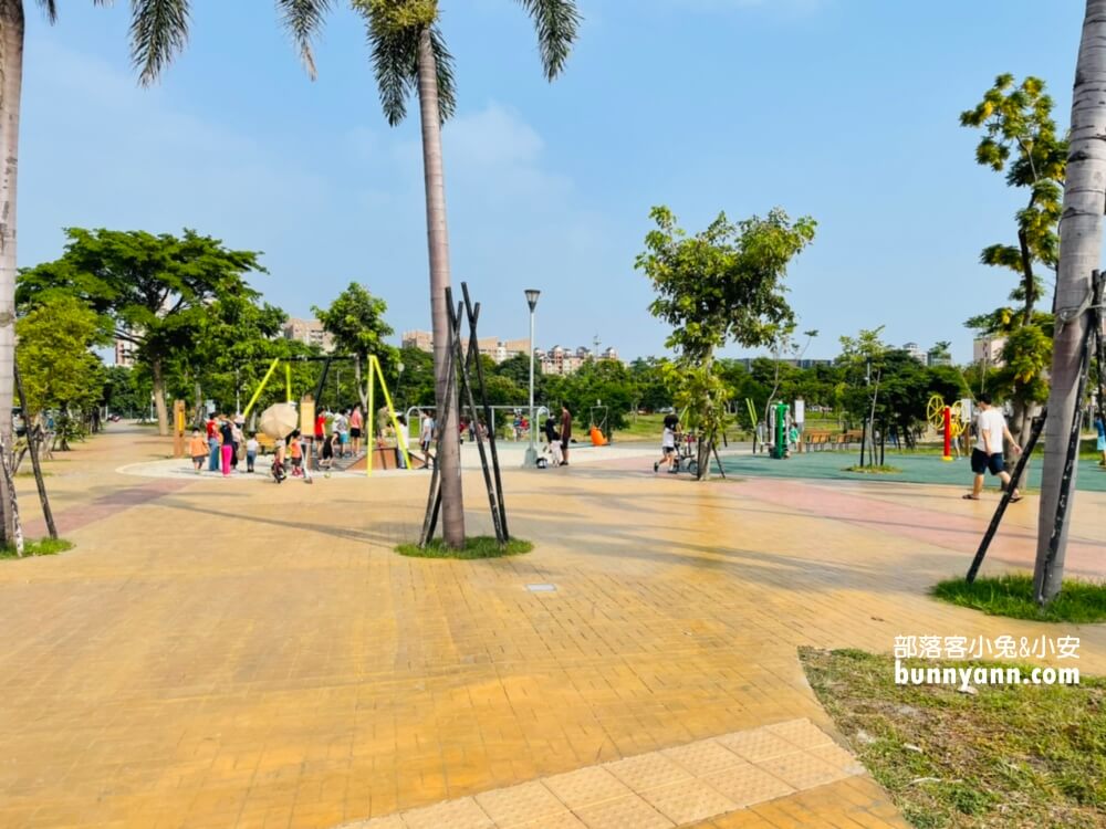竹北【AI智慧園區公園】滑步車練習場，親子沙坑遊戲場來囉