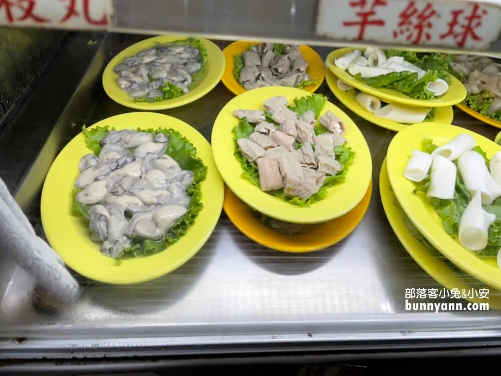 小紅莓石頭火鍋城｜平價版石頭火鍋，台北石頭火鍋前三名