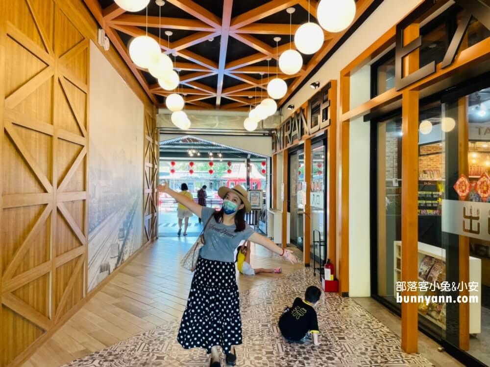 【花蓮觀光糖廠】光復糖廠吃冰一日遊，在這餵魚吃飼料好有趣
