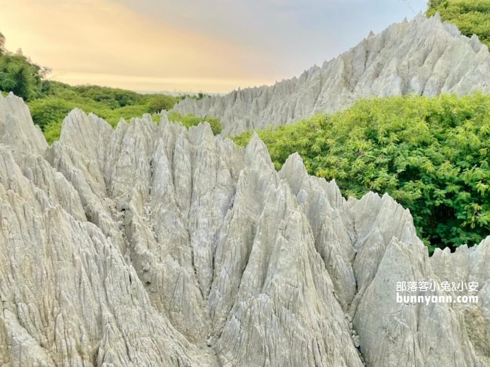 高雄漯底山自然公園，月世界泥火山探險，眺望美麗夕陽海景