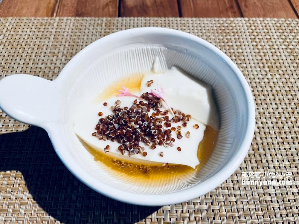 新北【烏來馥森阪治Trio】有漂亮的美虹聖堂與因諾莉餐廳下午茶
