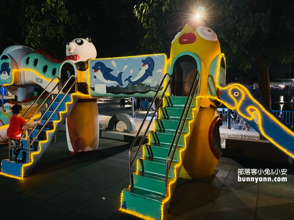 【舊社代安宮】全長2公里的池畔步道，有親子溜滑梯跟夜晚燈光可逛