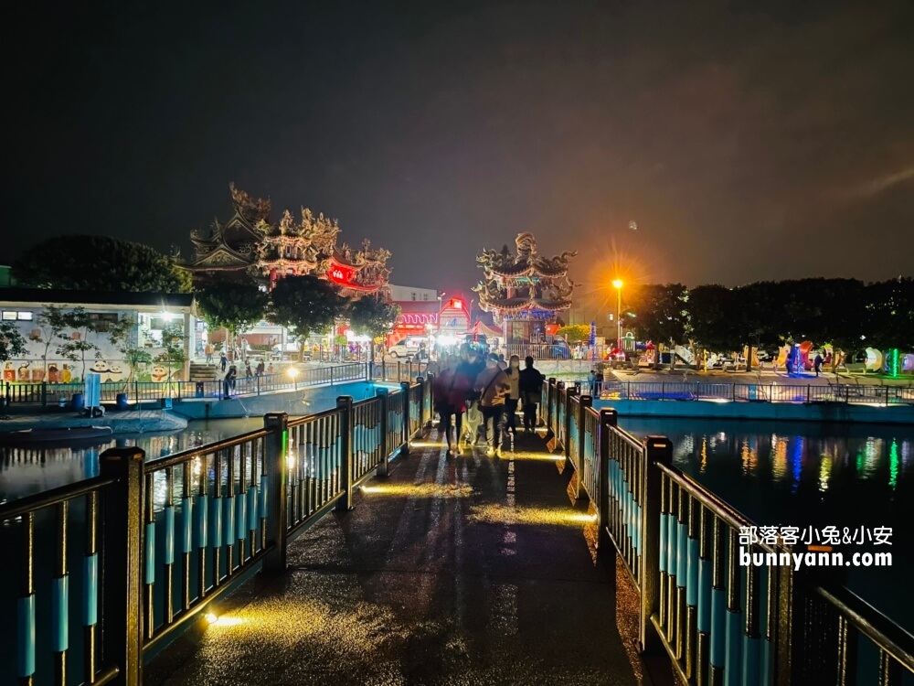 【舊社代安宮】全長2公里的池畔步道，有親子溜滑梯跟夜晚燈光可逛