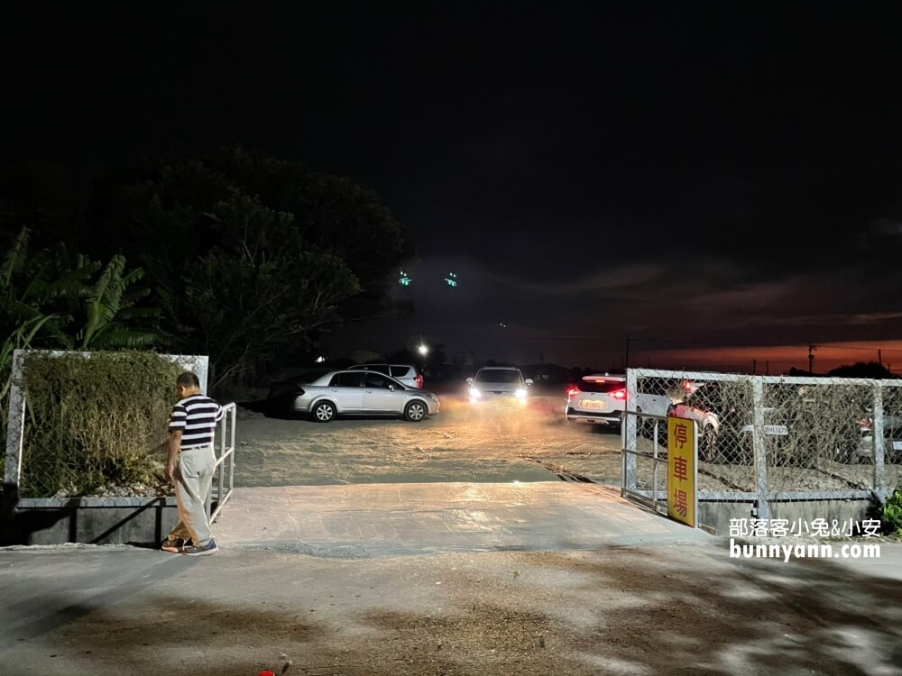 【舊社代安宮】全長2公里的池畔步道，有親子溜滑梯跟夜晚燈光可逛