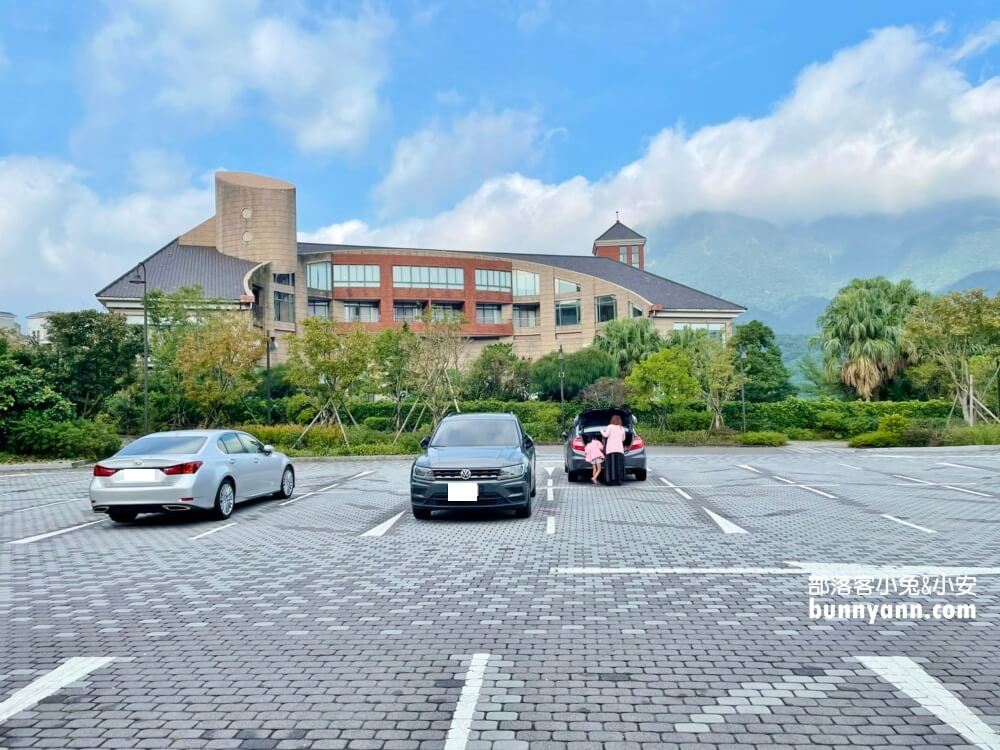 陽明山咖啡店「山里走走」推薦給你，悠閒森林步道免門票