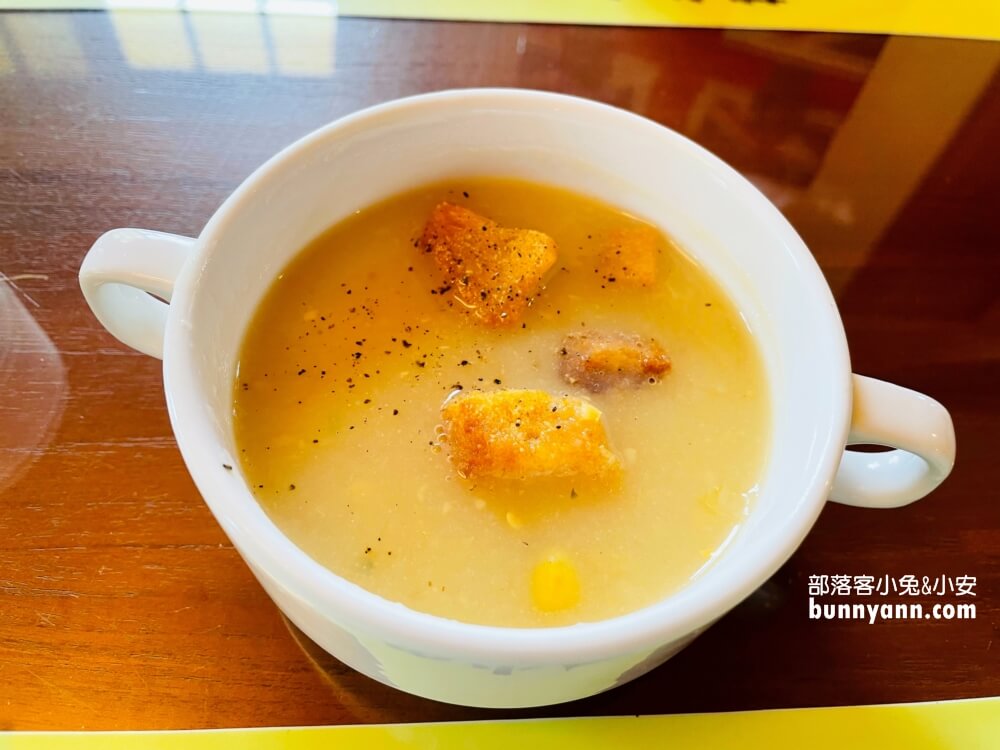 大溪【黃色小屋咖啡莊園】藏身田野的景觀咖啡廳，下午茶好吃又好拍