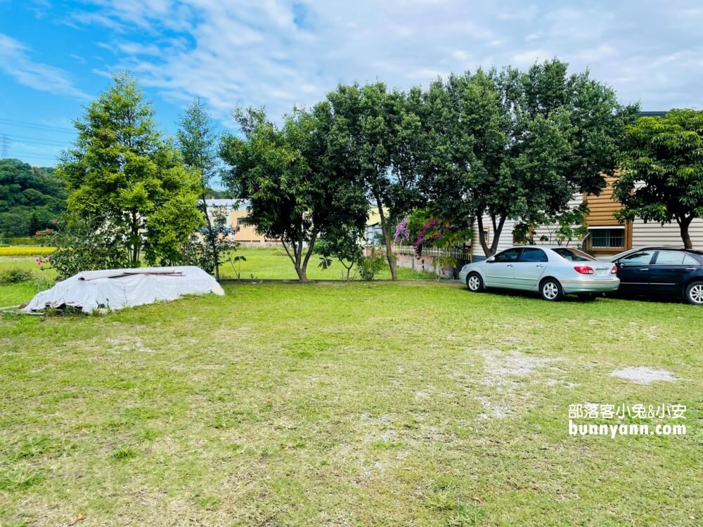 大溪【黃色小屋咖啡莊園】藏身田野的景觀咖啡廳，下午茶好吃又好拍