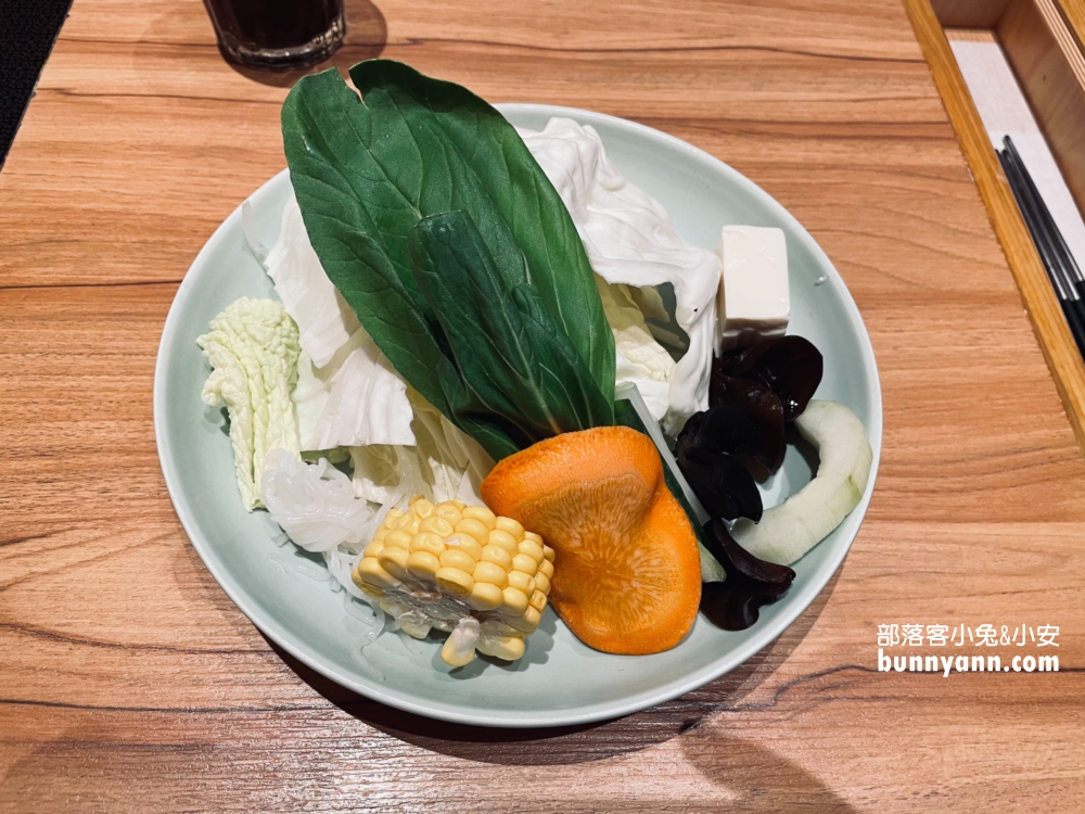 新店小碧潭牧場【MoMoParadise壽喜燒】吃到飽餐點菜單