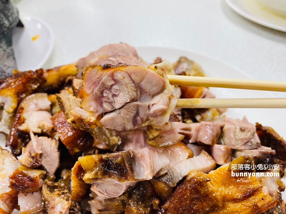 屏東美食熊家萬巒豬腳，料理價錢和口味一次分享!!