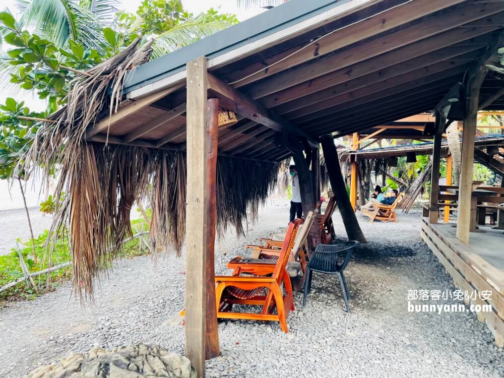 屏東枋山別有洞天咖啡館，免費拍木頭鞦韆，海灘天空階梯超美