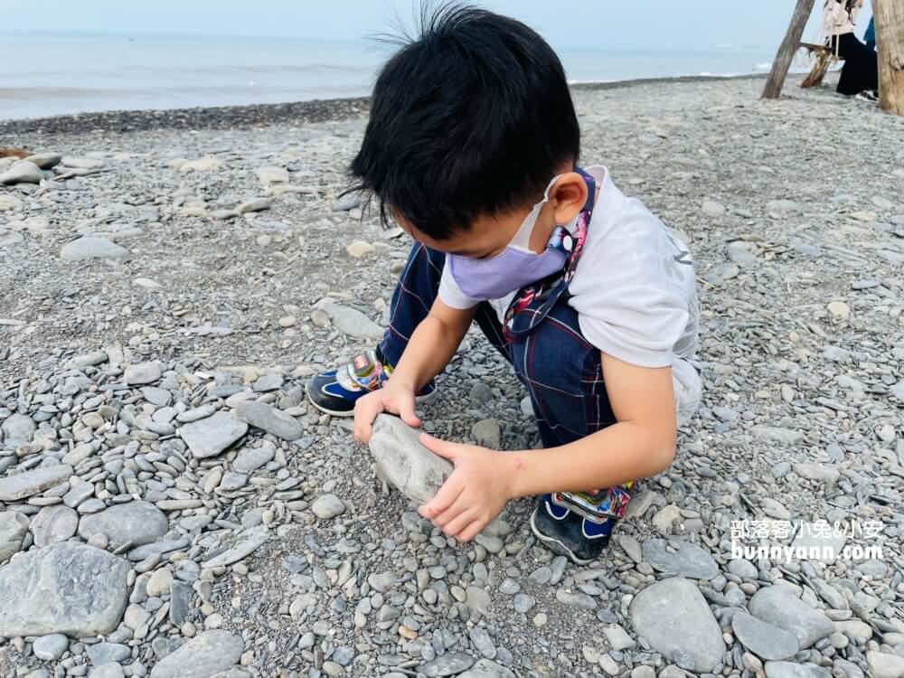 屏東枋山別有洞天咖啡館，免費拍木頭鞦韆，海灘天空階梯超美