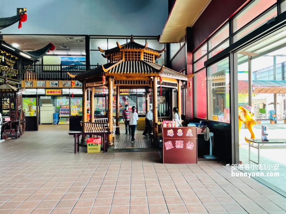 嘉義走訪清朝戴相府，白人牙膏觀光工廠帶你穿越時空