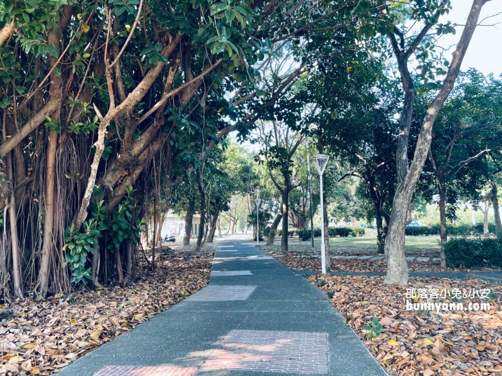 雲林【寶隆紙廠】推薦，美拍宮崎駿霍爾的移動城堡場景
