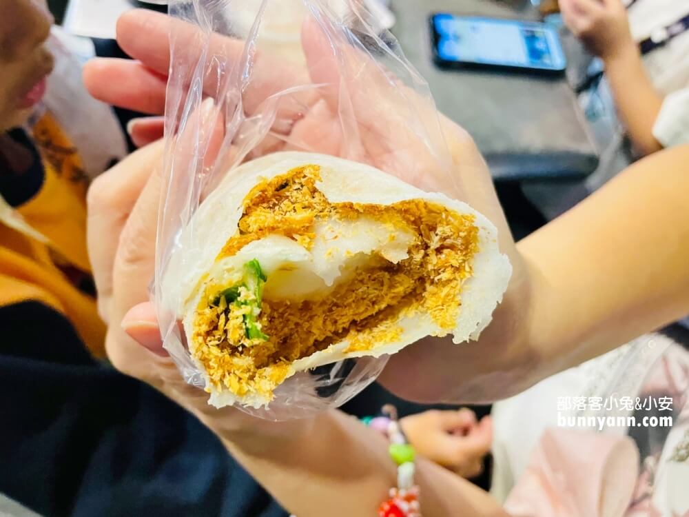 【寧夏夜市】捷運旁人氣夜市！從木瓜牛奶喝到阿榮豬肝湯