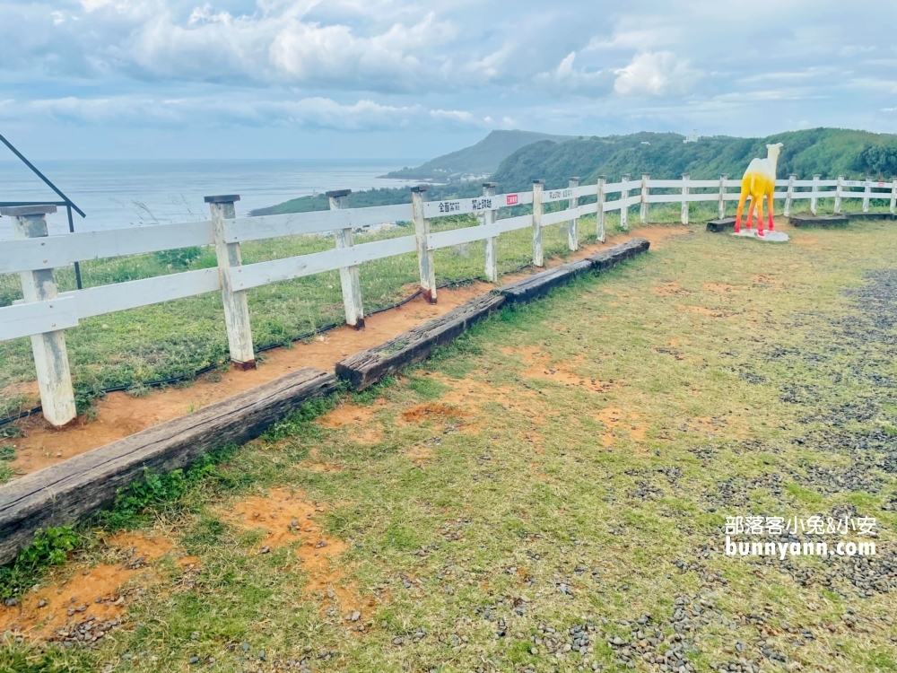 山男咖啡》擁有無敵海景的下午茶地點，墾丁欣賞海岸線約會咖啡廳