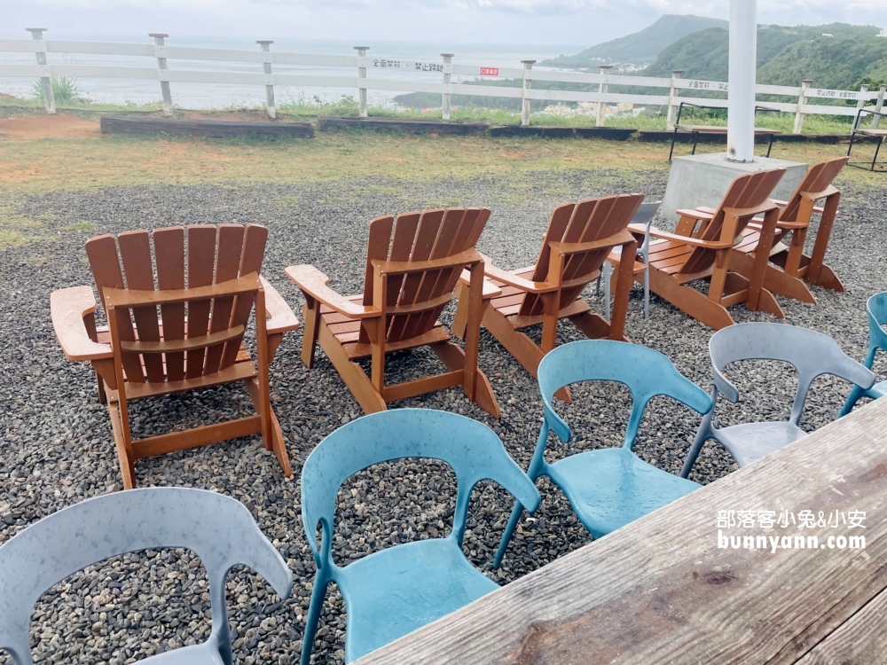 山男咖啡》擁有無敵海景的下午茶地點，墾丁欣賞海岸線約會咖啡廳