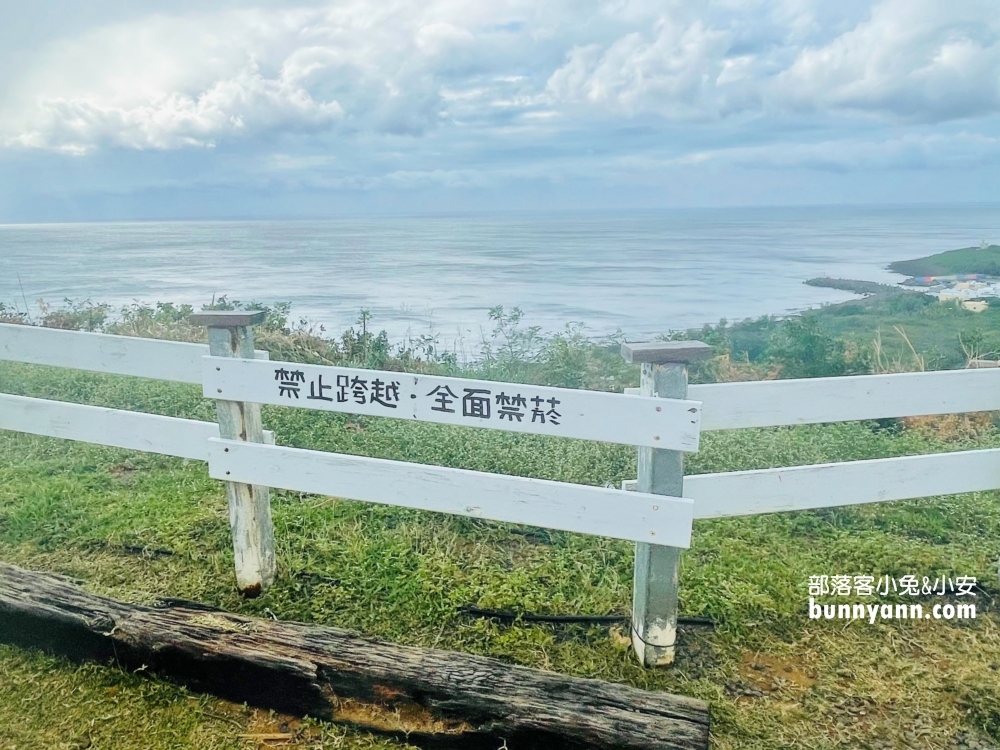 山男咖啡》擁有無敵海景的下午茶地點，墾丁欣賞海岸線約會咖啡廳