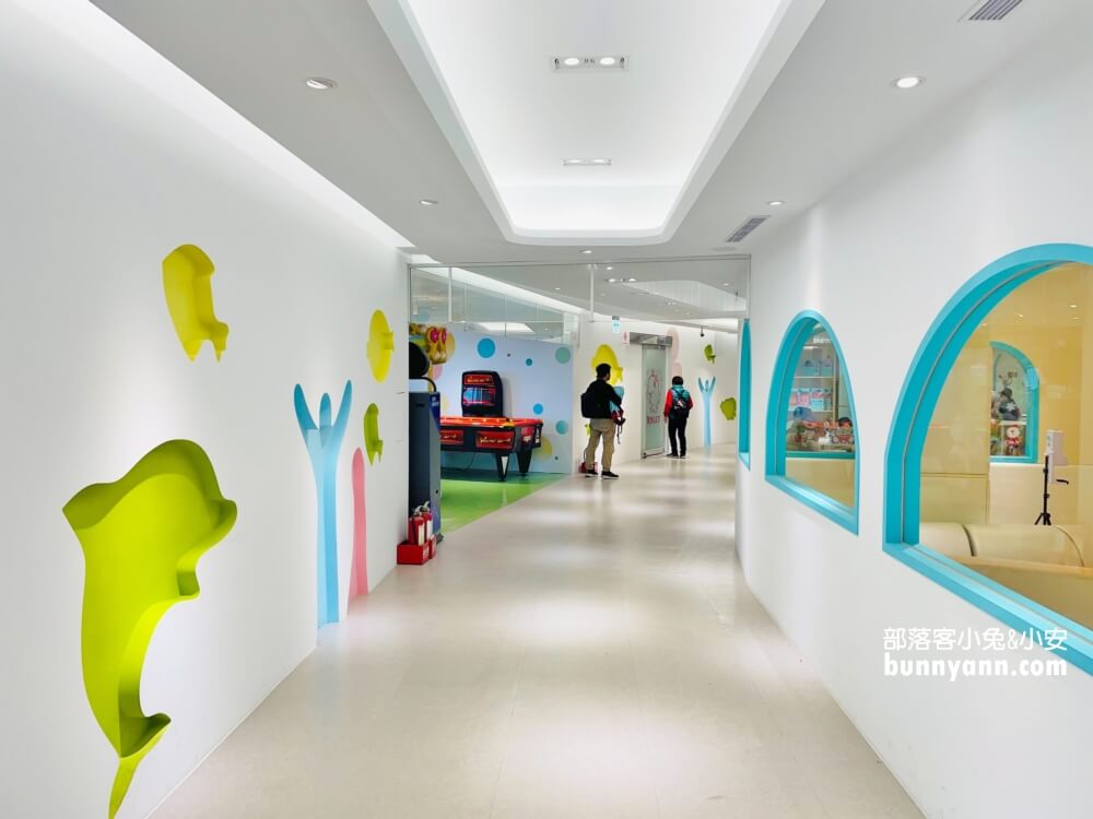 野柳海洋世界｜親子必訪新北景點！海豚互動、海洋展一次玩透透