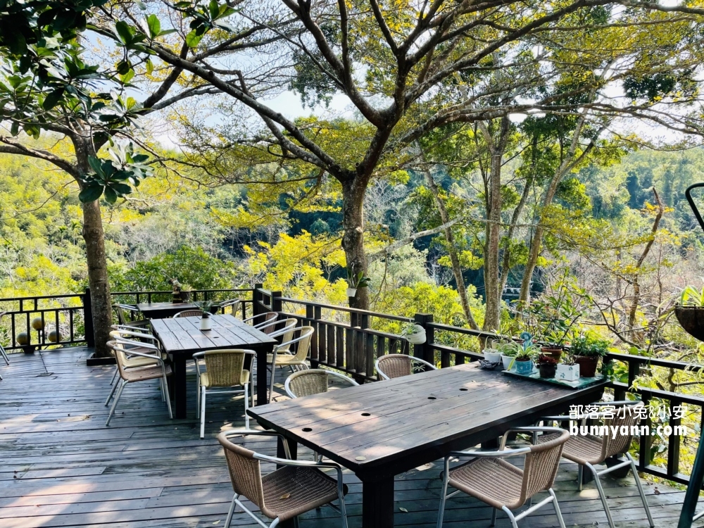 【苗栗】在水一方咖啡屋，大湖森林秘境，鬆餅好好吃