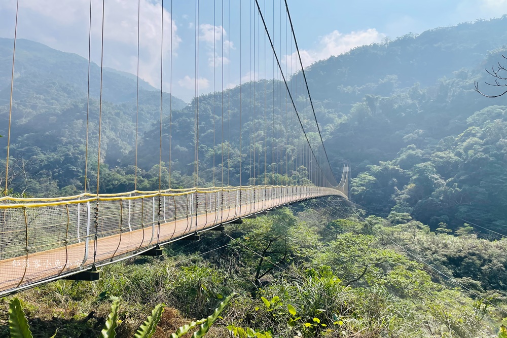 南投【瑞龍瀑布園區】來回一小時輕鬆走完瀑布及吊橋