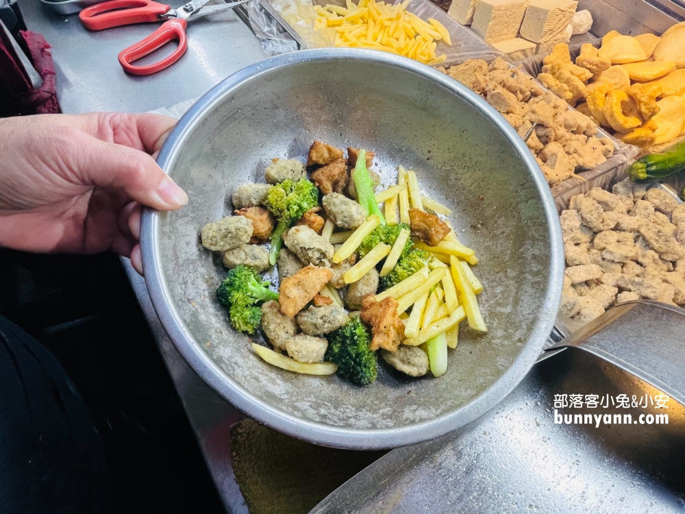 2025台北的【公館夜市】TOP10美食推薦，在地人深愛小吃攤介紹
