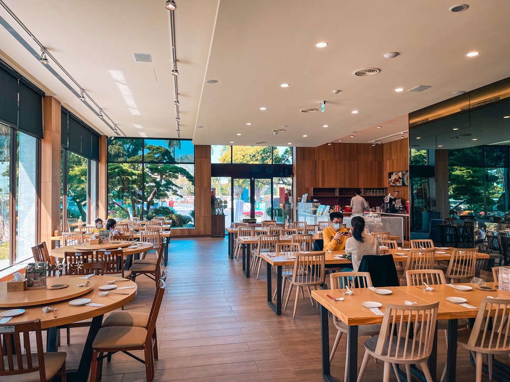 彰化美食推薦｜松柏軒景觀餐廳：靜賞日式松柏庭園，一邊享用星級料理超放鬆！