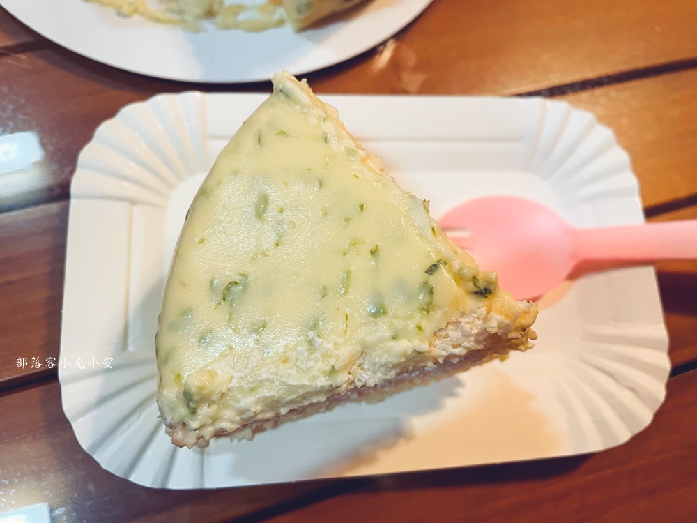 台中【讓一糖蛋糕專賣店】只賣檸檬蛋糕就能每天排隊買蛋糕，真厲害!