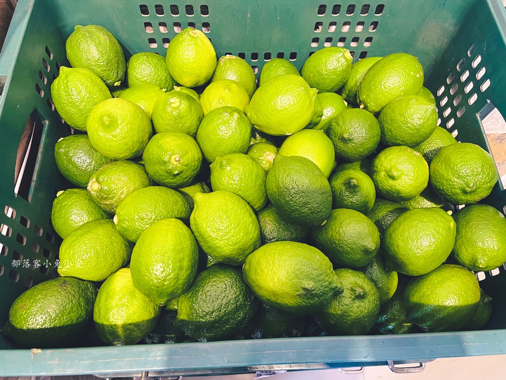 台中【讓一糖蛋糕專賣店】只賣檸檬蛋糕就能每天排隊買蛋糕，真厲害!