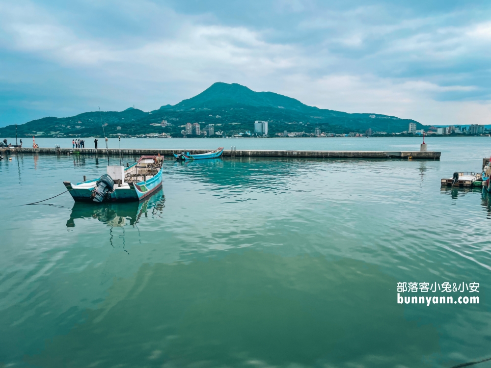 淡水朝日夫婦沖繩冰店，戀愛草莓冰好綿密(心得)