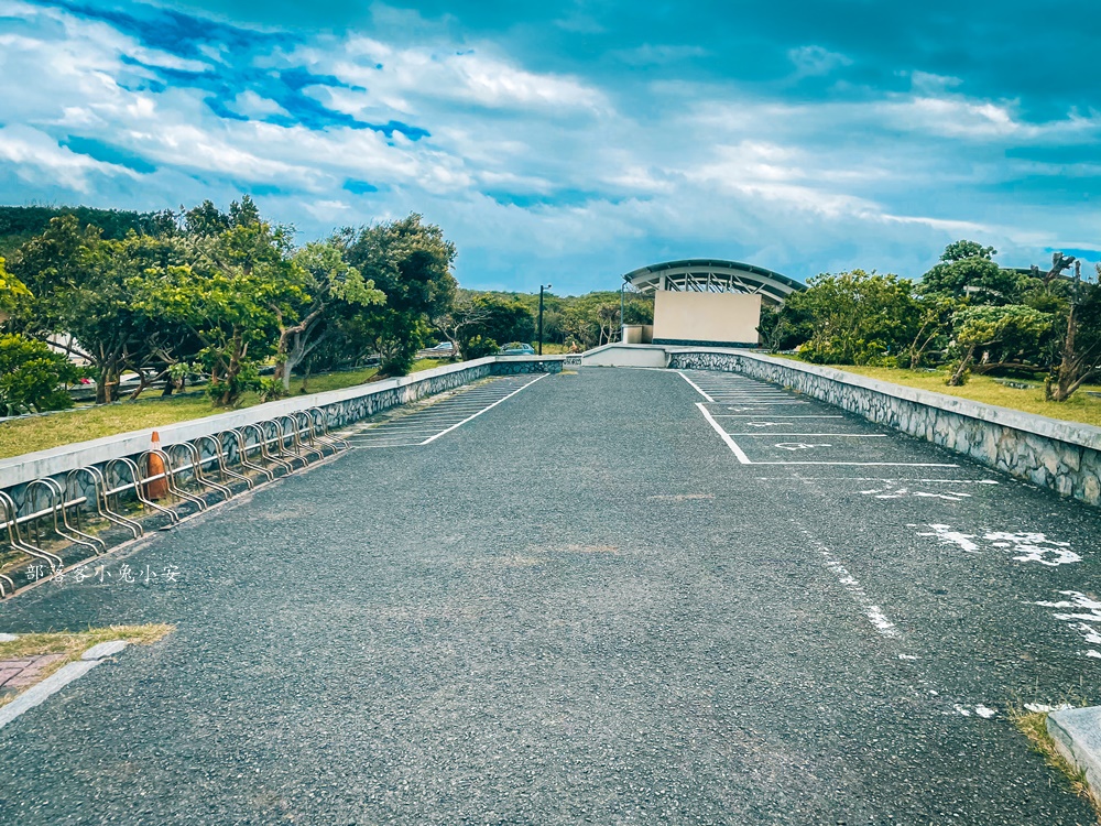 墾丁貓鼻頭公園輕鬆走，門票30元可賞到美麗海岸風景