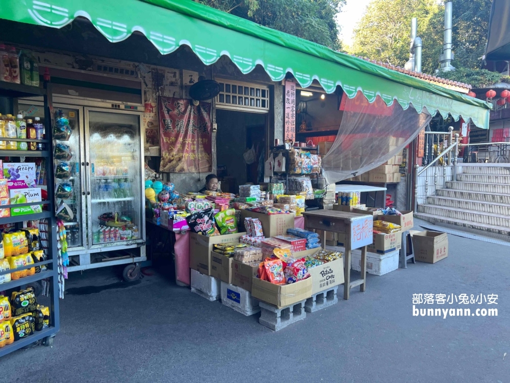 南投「中寮石龍宮」拿泡麵還願的超靈驗土地公廟，有拜有保佑！