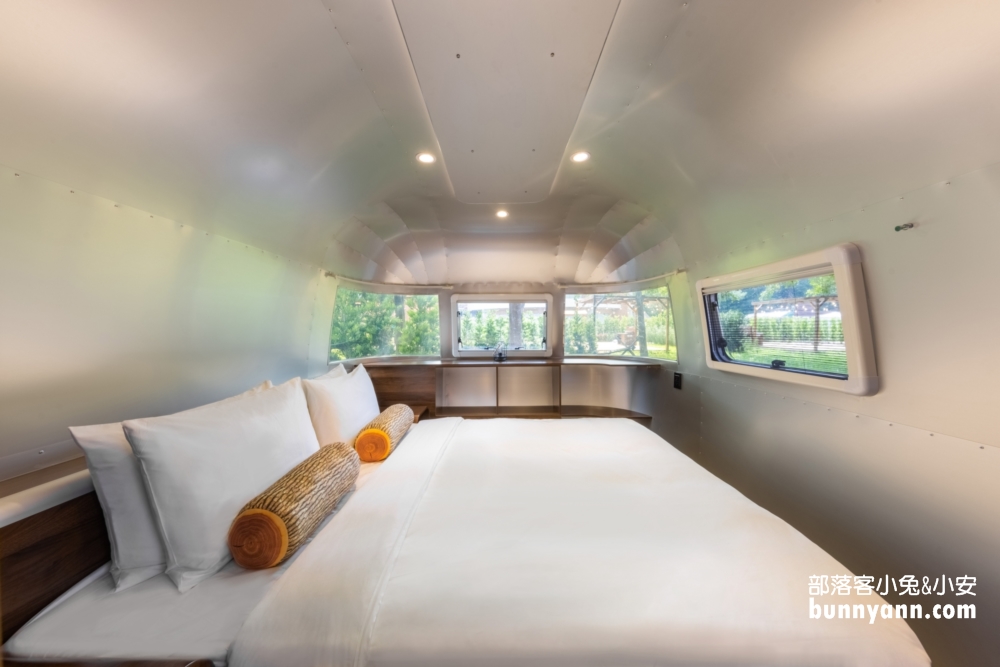 桃園朋趣Bon Chill Glamping，豪華露營車一泊四食好悠閒!!