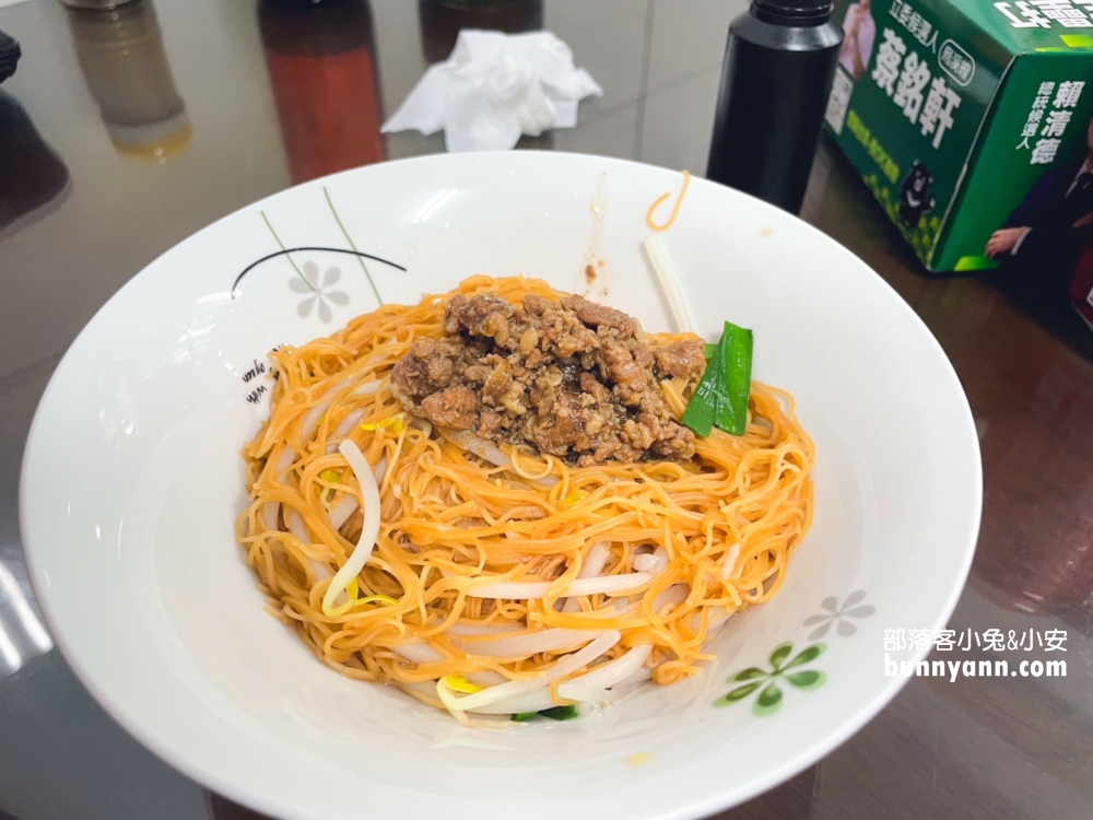 埔里【曾古早麵】小時候巷口的切仔麵，小菜也很好吃